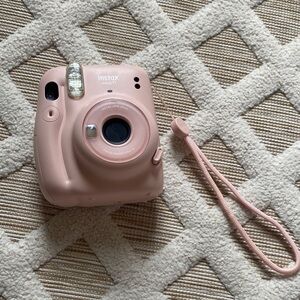 Instax Mini 11 Blush Pink Instant Camera
